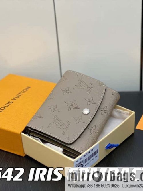 [Original single boutique] M62542 gray, full leather flip wallet series IRIS COMPACT wallet