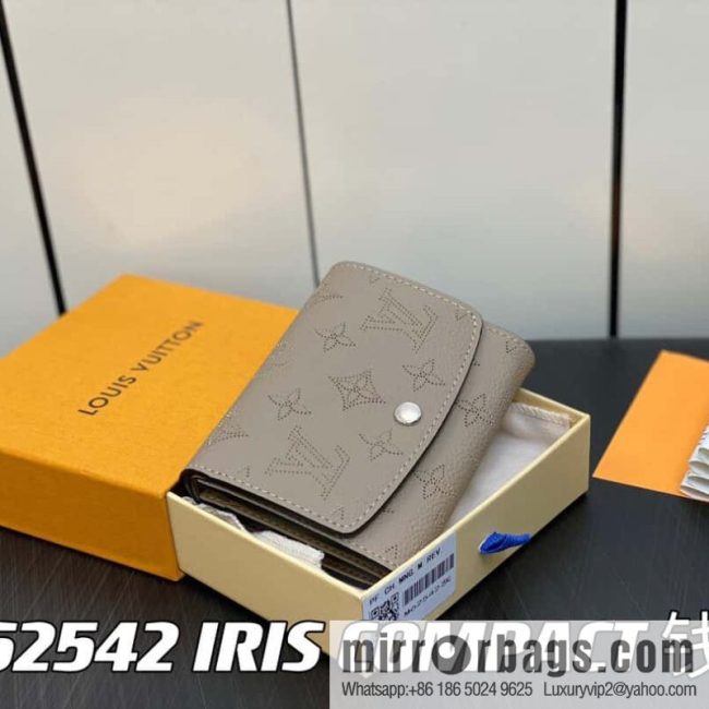 [Original single boutique] M62542 gray, full leather flip wallet series IRIS COMPACT wallet