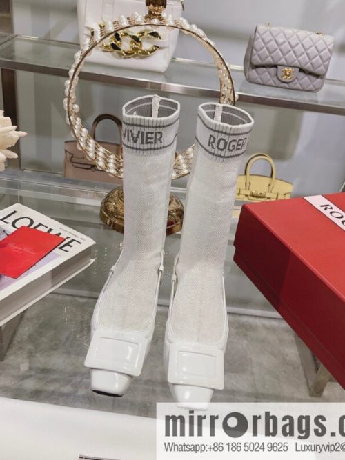 🐰🐰RV2023 early autumn new women\'s shoes Belle Vivier paint buckle patent leather socks boots