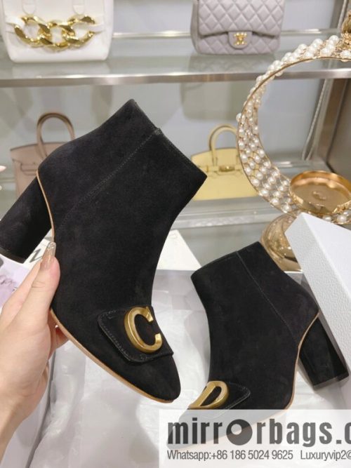 🐰🐰DIOR Dior, new bare boots on new models🌟