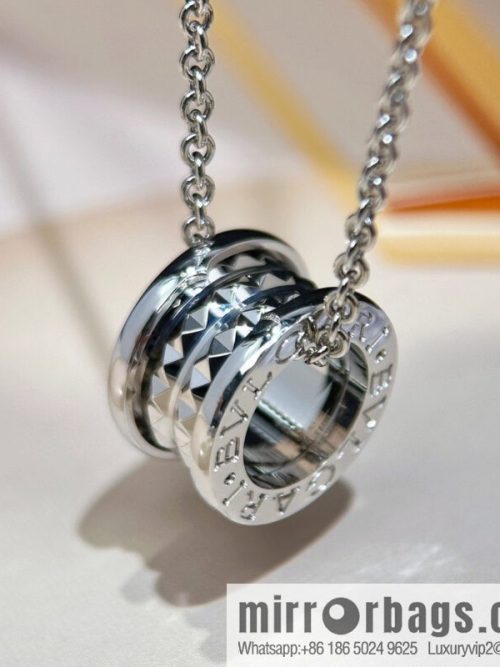 ☀BVLGARI Bulgari Charity Little Red Man Willow Necklace  ☀