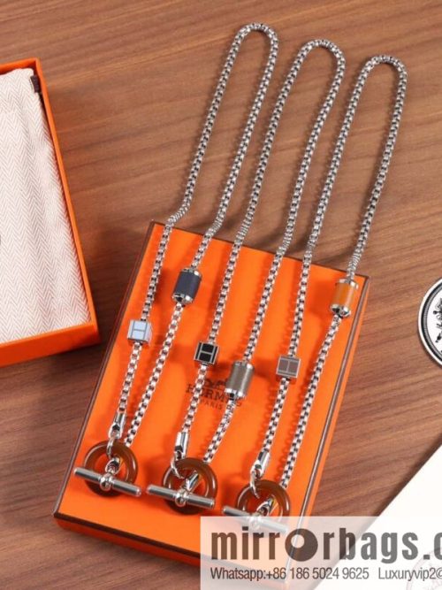 Hermès necklace, bracelet HERMES meli-melo horn ring necklace