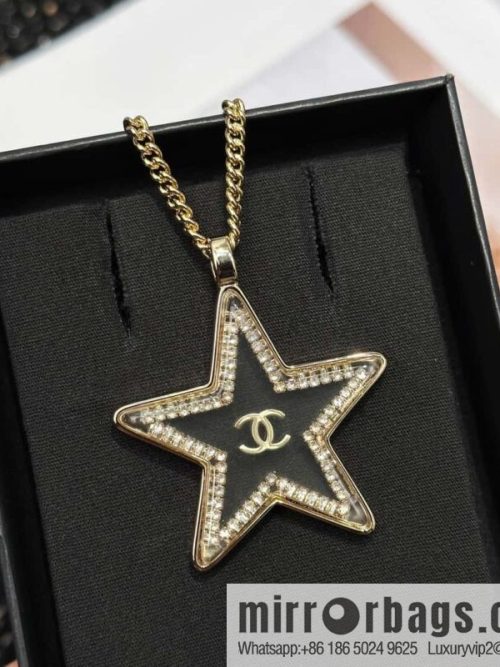 ☀️New ☑️ Chanel Double C Pentagram ⭐ Star Necklace ☀️