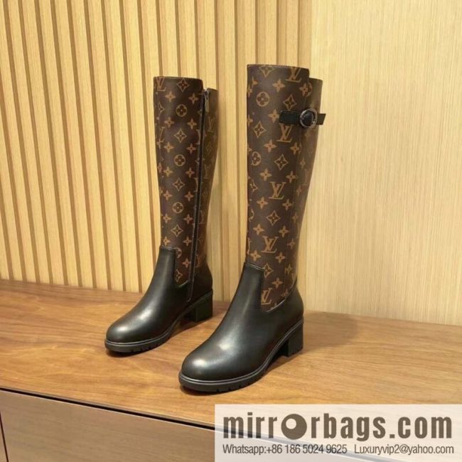🐰🐰2023LV high-end atmosphere autumn and winter Internet celebrity new boots