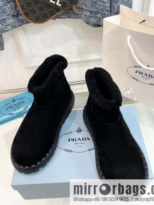 🐰🐰Prada King Fried, Snow Boots, Ski Boots Prada Limited Collection