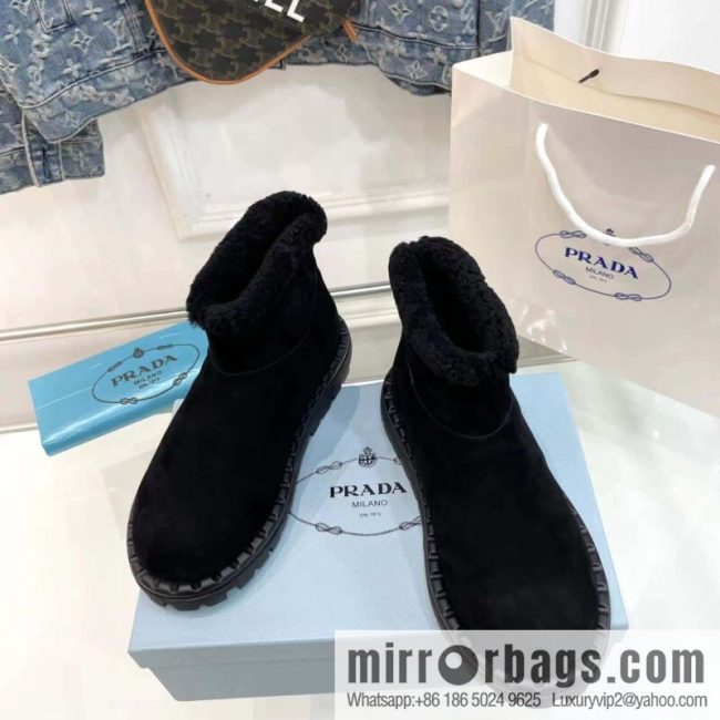 🐰🐰Prada King Fried, Snow Boots, Ski Boots Prada Limited Collection
