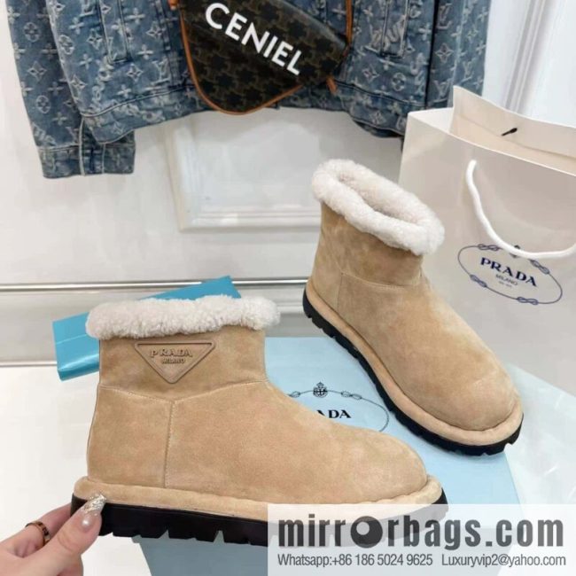 🐰🐰Prada King Fried, Snow Boots, Ski Boots Prada Limited Collection