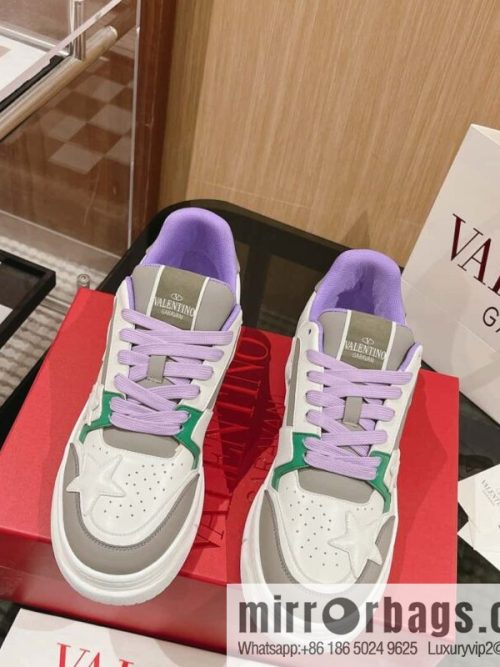 🐰🐰Valentino Valentino 2023 early autumn new star shoes Wang Hedi Ren Jialun star the same style
