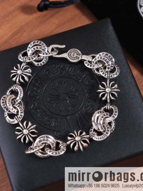 ☀New Croxin Cross Snowflake Bracelet ☀️ Size 16-22cm