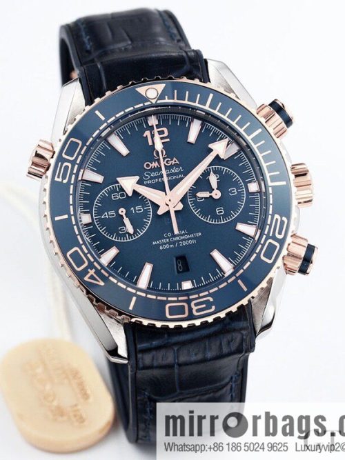 Omega Seamaster 600 meters diving series: movement model: 9900, running second timing automatic machine, watch diameter 45.5mm