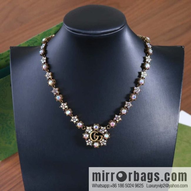 ☀️New Gucci Gucci double G full diamond necklace ☀️