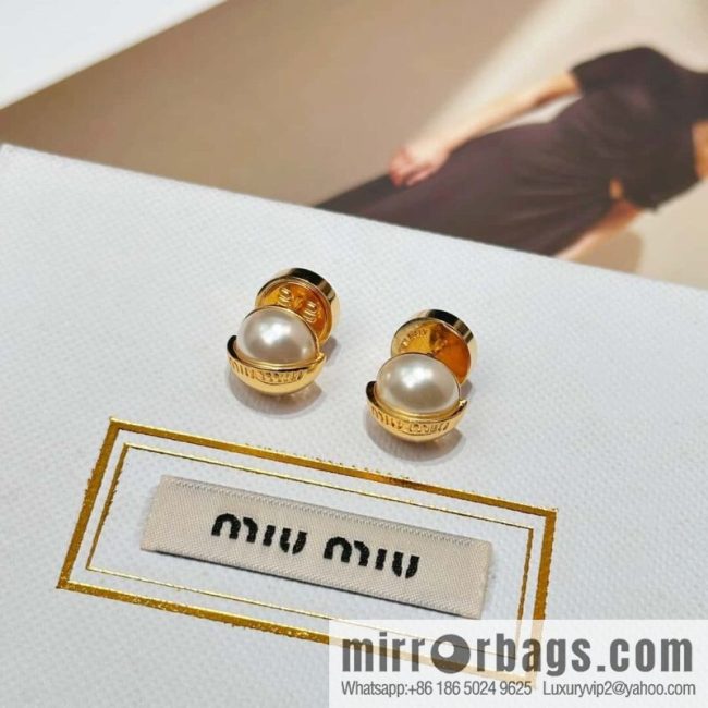 ❗️New ❗️ Miu Miu Miu Pearl Glossy Earrings