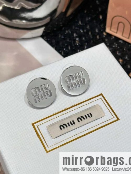 ❗️New ❗️ MIU MIU Miu Miu Hollow Silver Glossy Earrings