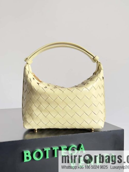 BvWallace Shoulder Bento Bag, Model 754443 intrecciato woven bag, ice cream color