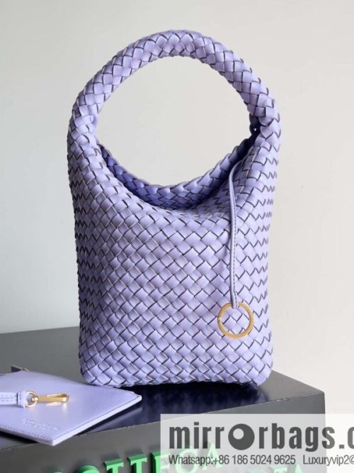 BV Cabat Bucket bucket bag model number: 753172 crystal purple