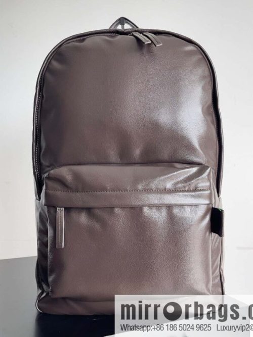 BV travel essential backpack model number: 731194