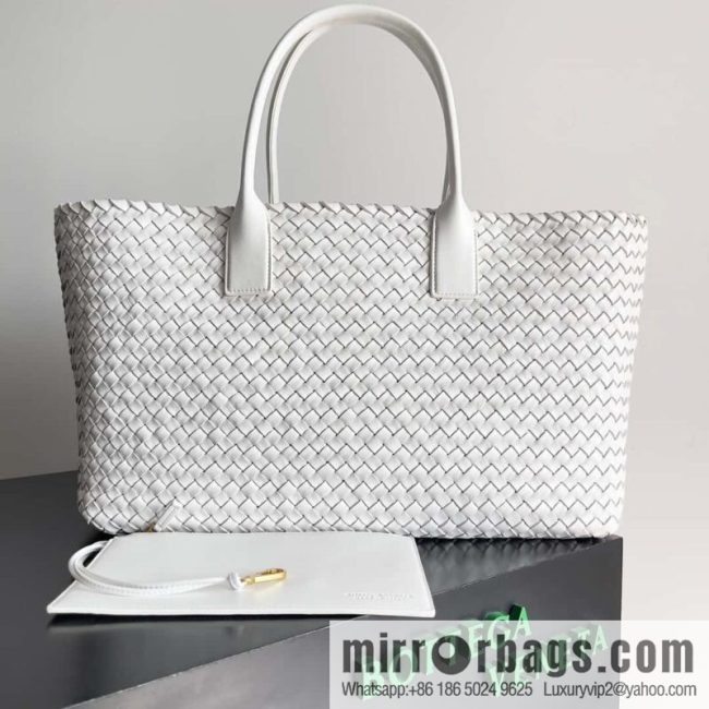 B new Cabat large shopping bag model number: 608811 white