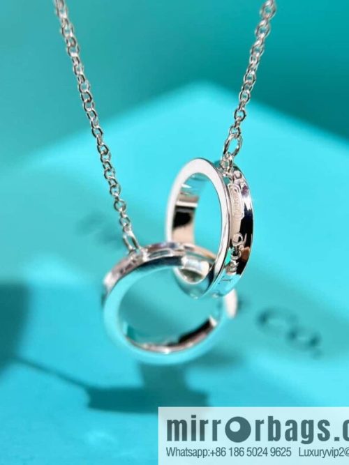 ❗️New ❗️ New ☑️ TIFFANY & Co. Double Ring Necklace