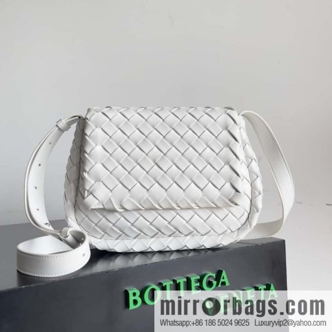 #B\'s new COBBLE Cobble Bag in early autumn of 2023 is the same as Stefanie Sun, model number: 755659.