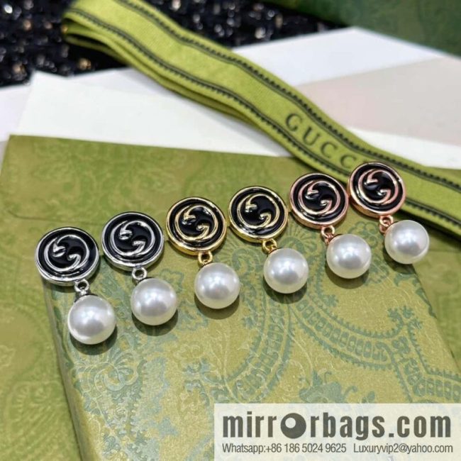 ❗️New ❗️ ☀ new Gucci Gucci double G pearl stud earrings necklace ☀