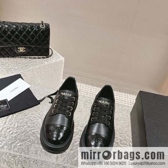 🐰🐰𝐂𝐡*𝐧𝐞𝐥 23 popular [genuine grade] version of the coolest short boots, locomotive boots, loafers