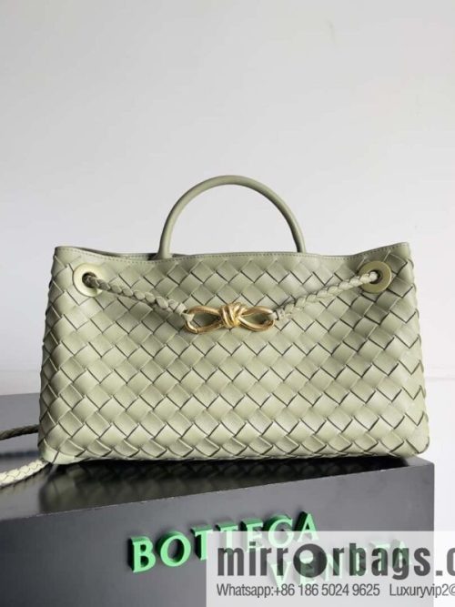 Bottega Veneta new horizontal Andiamond handbag, model number: 754990 travertine green