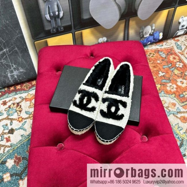 🐰🐰CHANEL 2023 autumn and winter new fisherman shoes loafers, top version