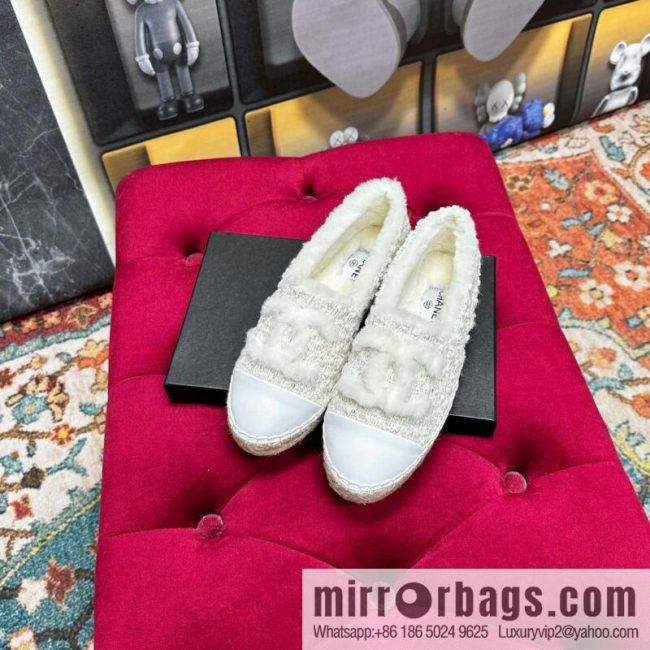 🐰🐰CHANEL 2023 autumn and winter new fisherman shoes loafers, top version