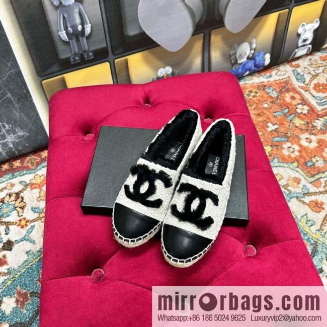 🐰🐰CHANEL 2023 autumn and winter new fisherman shoes loafers, top version