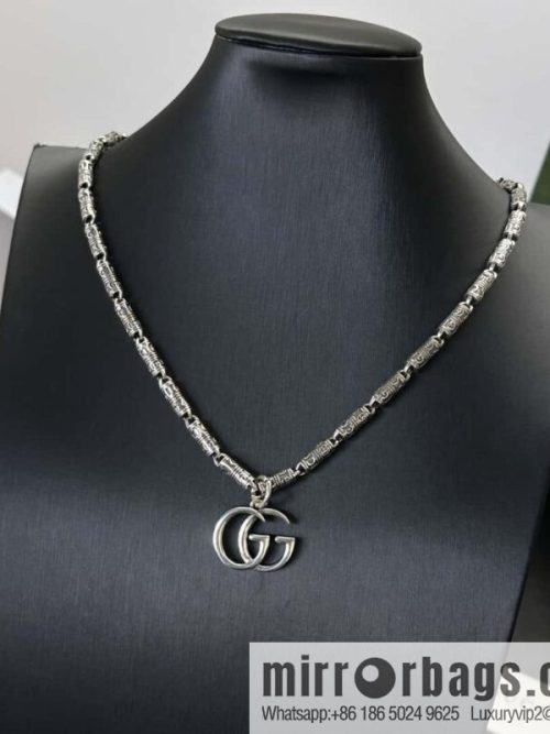 ❗️New ❗️ ☀ New Gucci Gucci Double G Necklace ☀