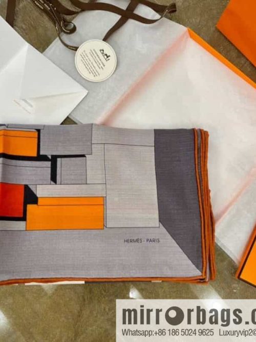 Hermes 21 new silk wool square scarf