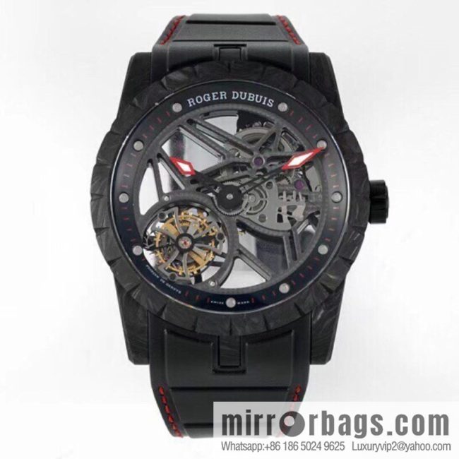 The new Roger Dubuis carbon fiber tourbillon is shocked! EXCALIBUR (King Series) DBEX0577 1. Exclusive custom Roger Dubuis RD.509SQ tourbillon manual core