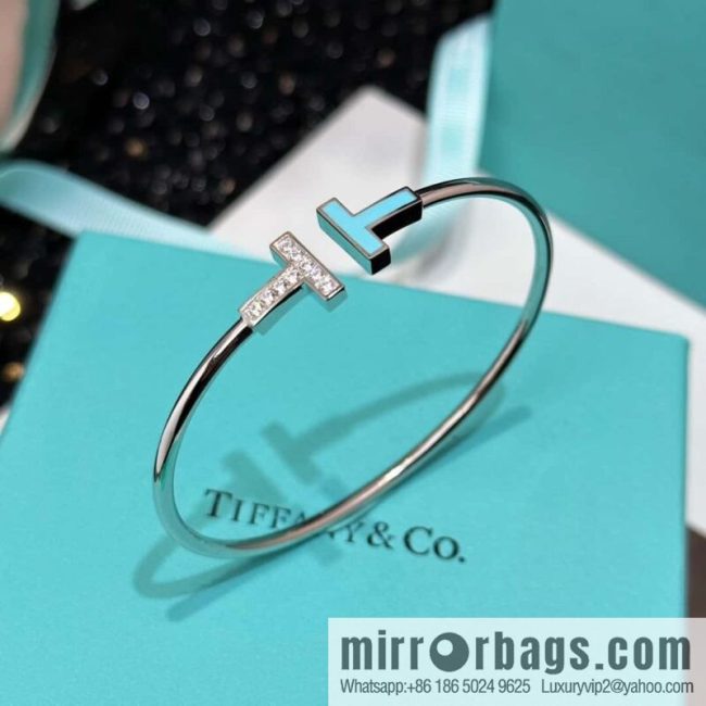 ☀️Turquoise ☀️ Tiffany & co, Classic T Series, Turquoise Silver Double T Bracelet with Diamonds ☀️