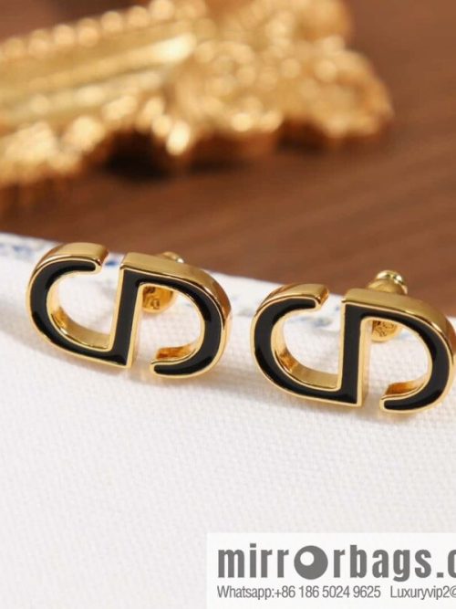 New ☑️ DIOR black enamel CD stud earrings