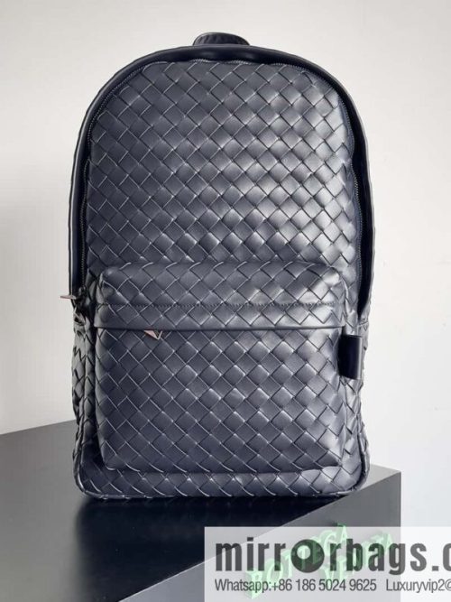 Large~ BV new woven backpack model number: 730732 space blue