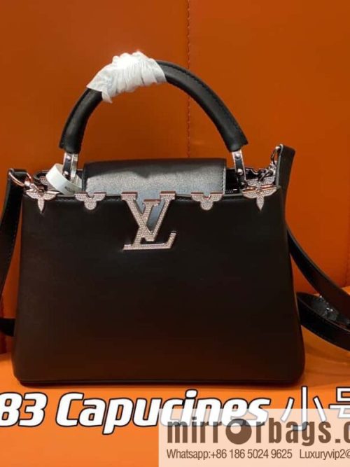 [Original order boutique] M51783 black full leather cap that English series, flower crown and white diamond Capucines small handbag