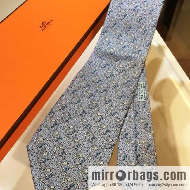 Hermes 100% Top Twill Silk Spaceship Tie - Image 4