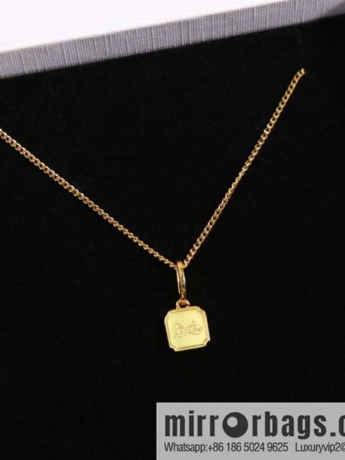 ☀️Celine carriage necklace ☀️