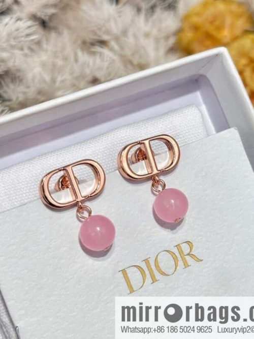 New ☑️ DIOR CD size pink pearl earrings stud earrings