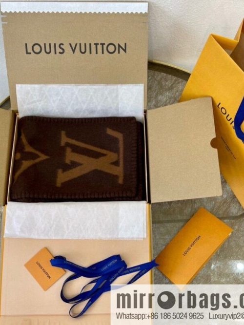LV Louis Vuitton fully handmade hemming 100% cashmere scarf M77379
