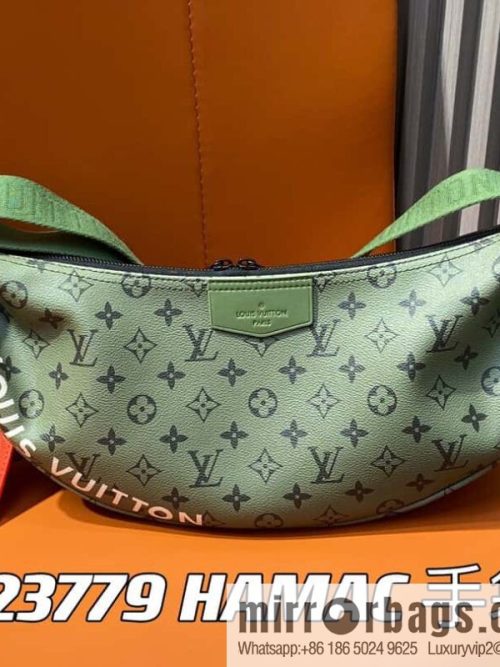 [Original order boutique] M23779 green, men\'s bag moon bag series HAMAC handbag M23779 green (silk screen)