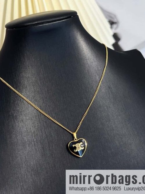 ❗️New ❗️ ☀️ New ☑️ Celine black peach heart Arc de Triomphe necklace ☀️