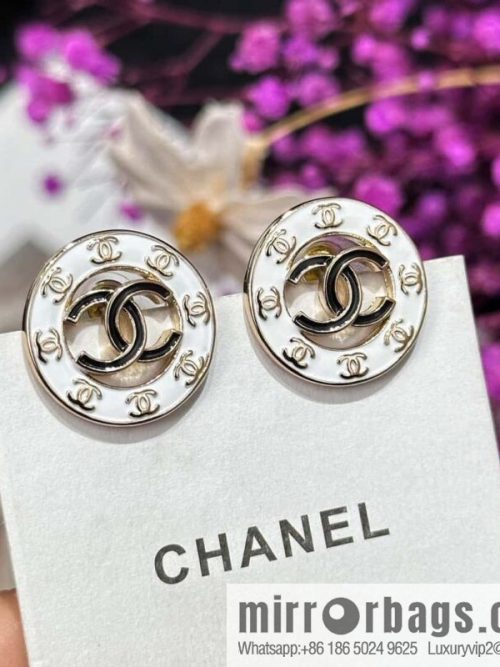 ❗️New ❗️☀️ new ☑️ chanel c1 double c round stud earrings ☀️