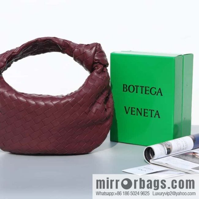 Bottega veneta #JODIE Bag Medium Burgundy, Model 690225 Number: 80700
