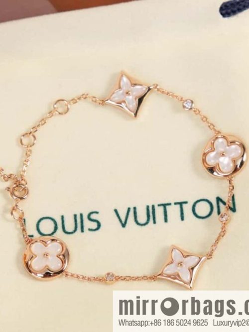 ❗️Popular ❗️ ☀ Louis Vuitton LV White Fritillary Four Flowers Bracelet ☀