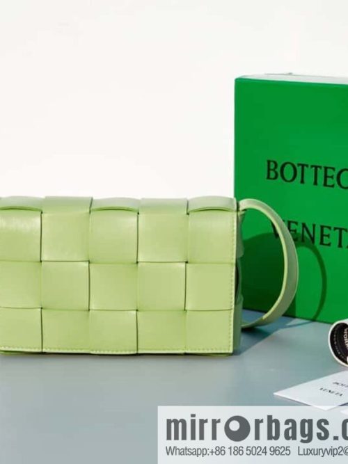 Bottega Veneta Number: 80820 #cassette weaving Rubik\'s Cube bag mint green