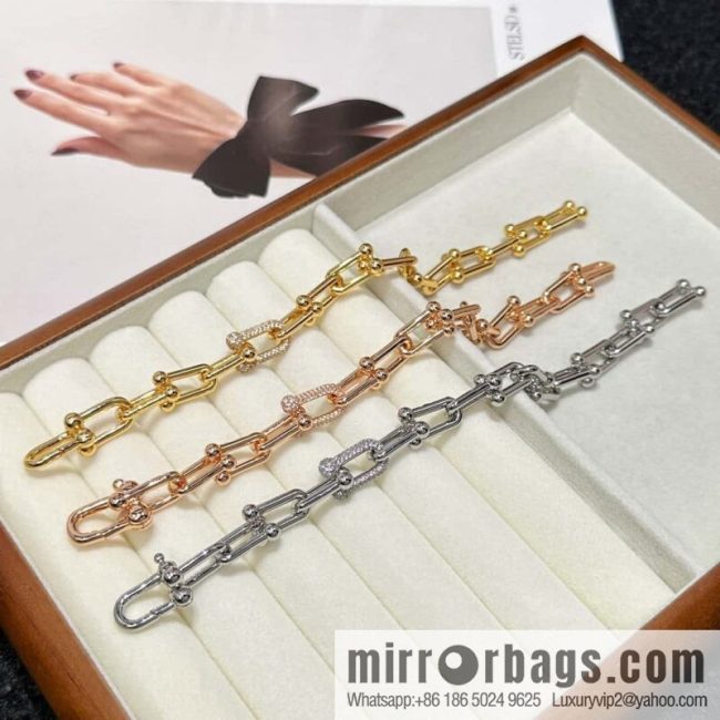 ❗️New ❗️ ☀ Tiffany & Co. Tiffany HardWear Horseshoe Bracelet ☀
