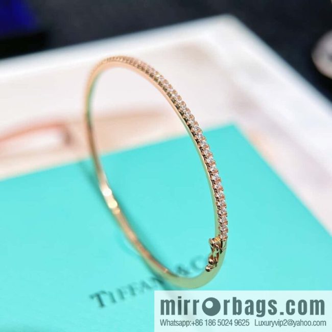 ❗️New ❗️ ☀ Tiffany & Co. Tiffany Metro Series Single Row Diamond Bracelet Bracelet ☀
