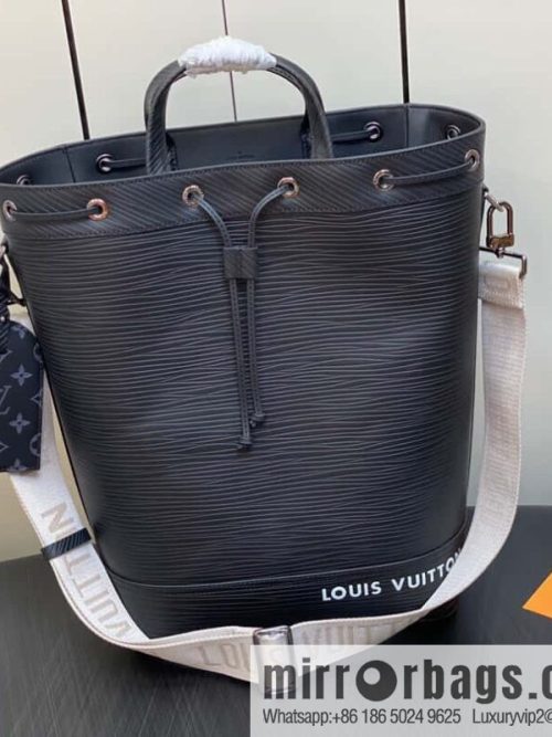 M23117 black epi bucket bag series Maxi Noé Sling bucket handbag
