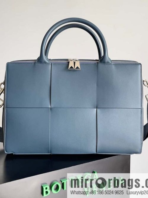 Bottega Veneta Large Braided Men\'s Briefcases Model 680120 Dark Blue